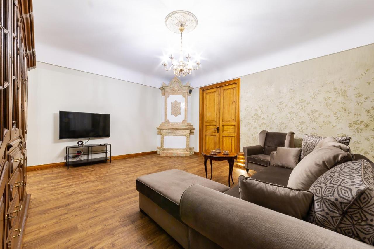 Ferienwohnung Ancient Storie'S Ap 65Sqm Renovated Free Parking Riga Exterior foto