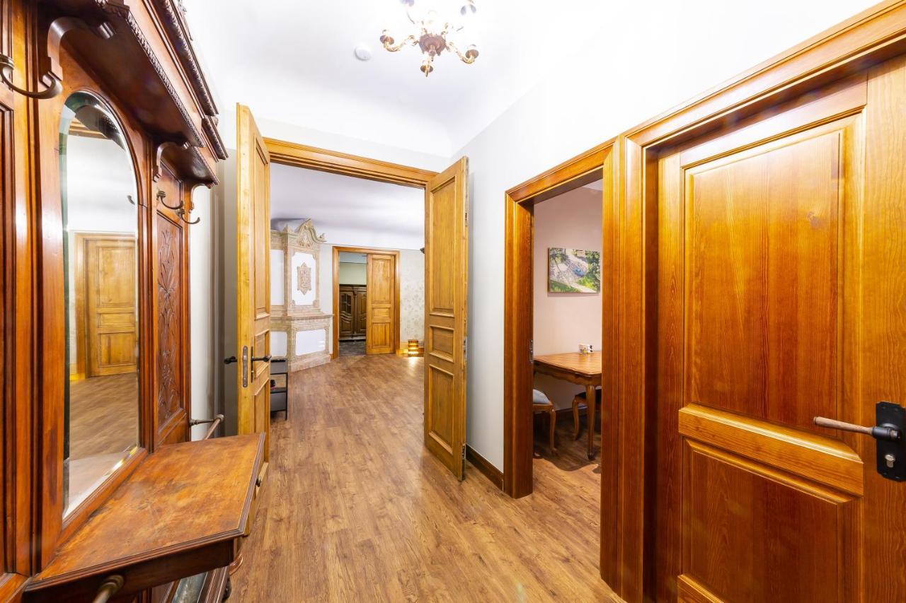 Ferienwohnung Ancient Storie'S Ap 65Sqm Renovated Free Parking Riga Exterior foto